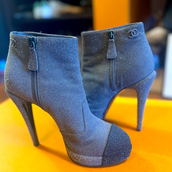 Chanel Ankle Boot Size 37 - Picture 1 of 8